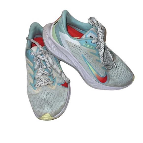 Nike Women’s Air Zoom WinFlo 7 in Glacier Ice, size 5 - Picture 1 of 12